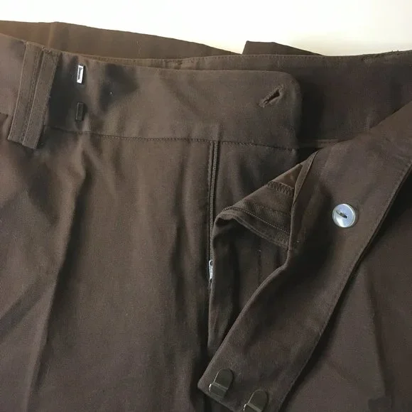 JOSEPHINE CHAUS Brown Cuffed Dress Shorts - Picture 5 of 7